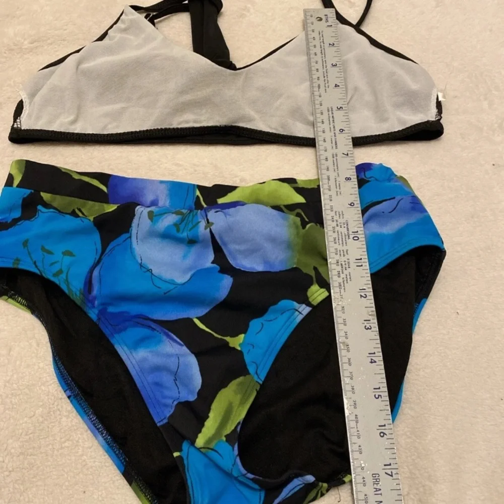 Chic Black and Blue Floral Bikini Set